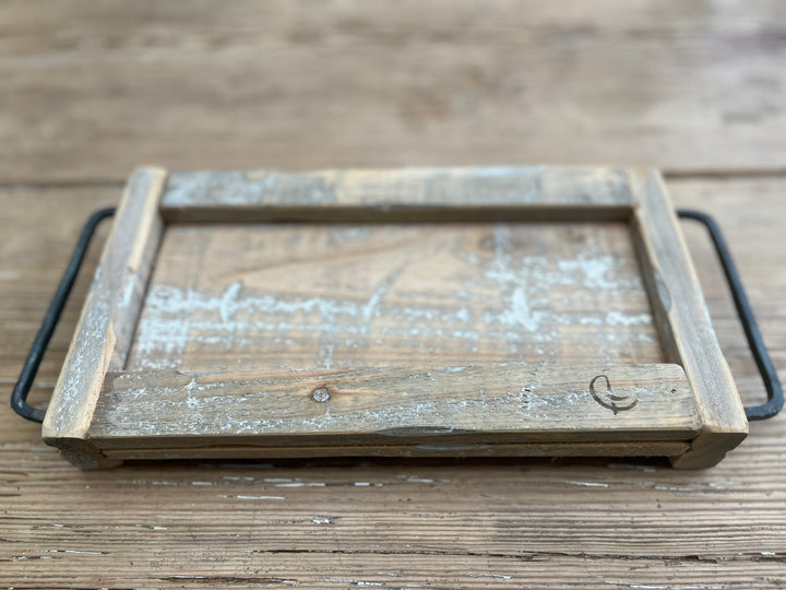 Vintage houten  tray met (verwijderbaar) nepbont